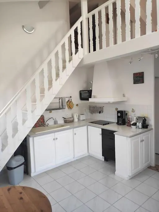 Appartement Proche Mer Six-Fours-les-Plages 0*,  France