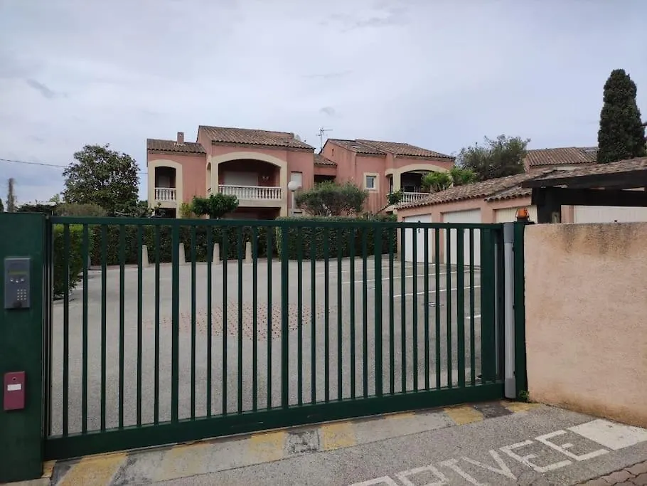 Appartement Proche Mer Six-Fours-les-Plages Apartment